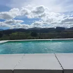 En Pleno Corazon De Urdaibai Con Piscina Y Muy Cerca De Playas *