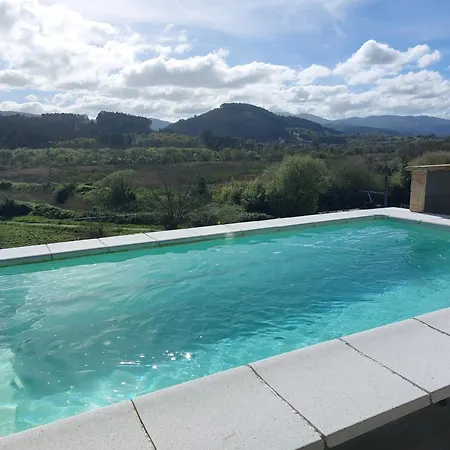 En Pleno Corazon De Urdaibai Con Piscina Y Muy Cerca De Playas Appartement Elejalde
