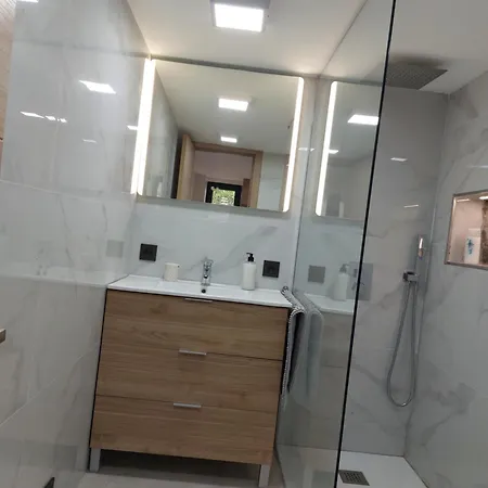 Apartament En Pleno Corazon De Urdaibai Con Piscina Y Muy Cerca De Playas *