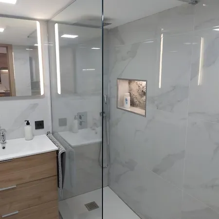 En Pleno Corazon De Urdaibai Con Piscina Y Muy Cerca De Playas *